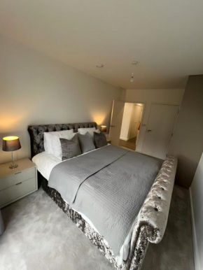 Stylish 2 Bedroom Apartment in Rochester, Kent